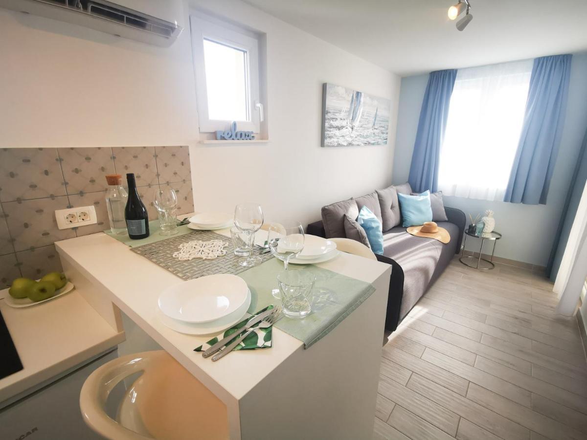 Rita Apartments - Sea-View Apartment 2Plus1 Tučepi Zewnętrze zdjęcie